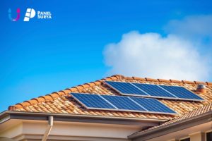 rangkaian panel surya untuk rumah